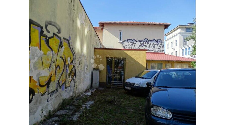 Poslovni prostor blizu Centra s parkingom ! - 3