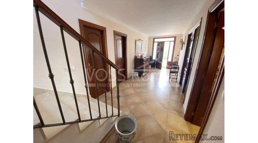 AMAZING NEW LISTING TO VOSS HOMES - Quality built large 4.. - 6