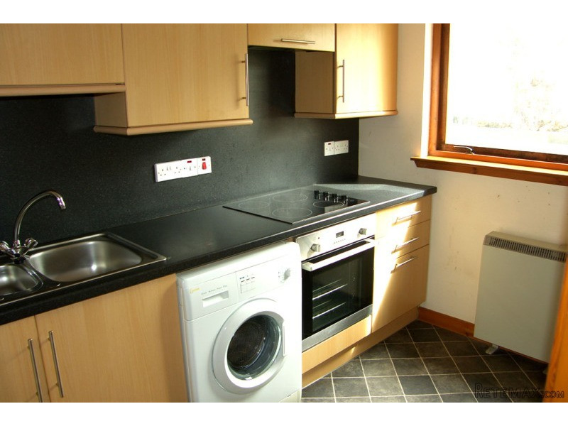 8A Morlich Place, Aviemore - 2