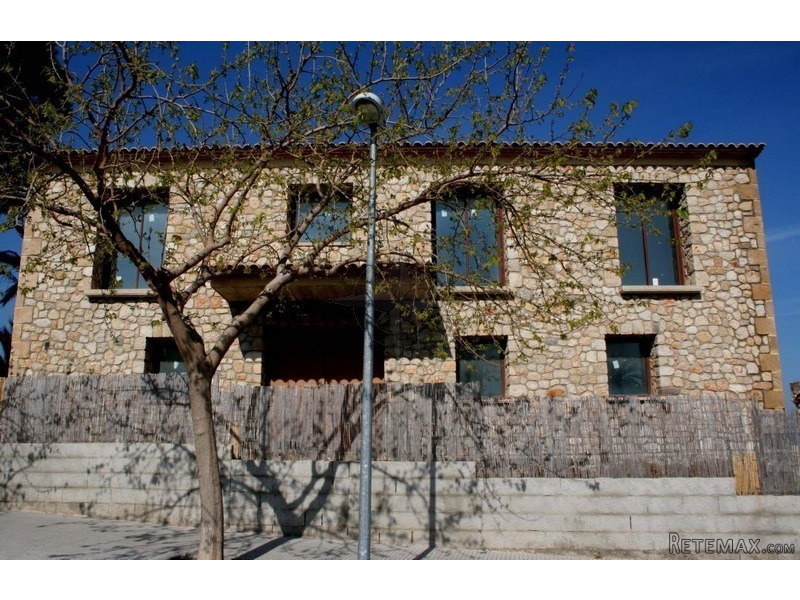 Finca In Pedreguer For Sale 6 Bedrooms..