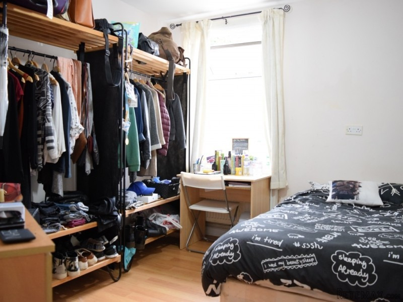 4 - 75 Acton Lane R5 - 2