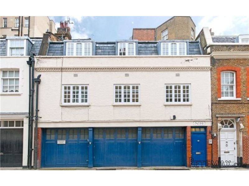 Duchess Mews