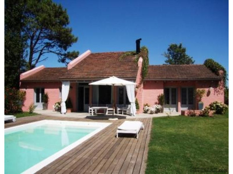 3 Bedroom House - For Rent -..