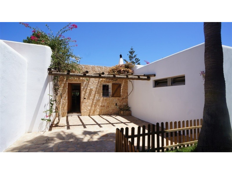 Cala Llonga - Santa Eulalia del Rio.. - 2
