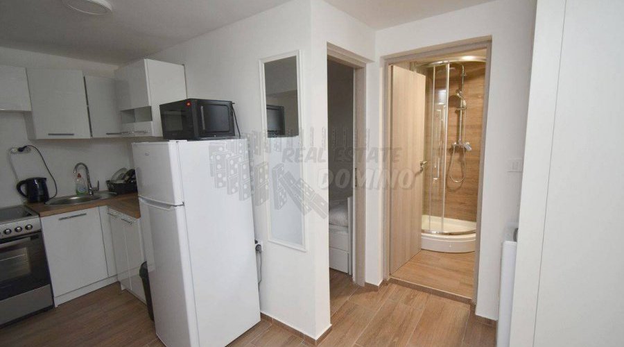 Apartman u prizemlju zgrade-adaptirano!! - 7