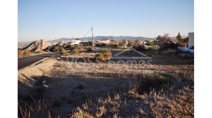 EXCLUSIVE TO VOSS HOMES. An urban building plot (non.. - 2