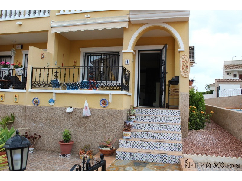 2 Bedrooms - Town House - For Rent - 2