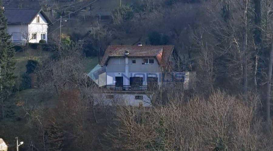 Zagreb, Kraljevec / Tuškanac, kuća 300 m2 sa zemljištem 14.. - 2