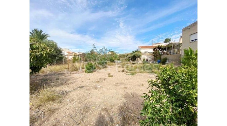 NEW AND EXCLUSIVE LISTING TO VOSS HOMES - A spacious 2.. - 6