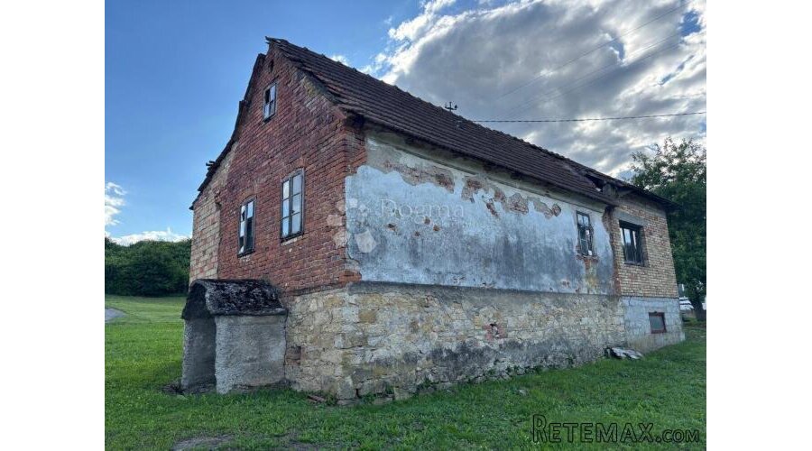 Kuća za renovaciju ili rušenje – idealna prilika za novi dom - 2
