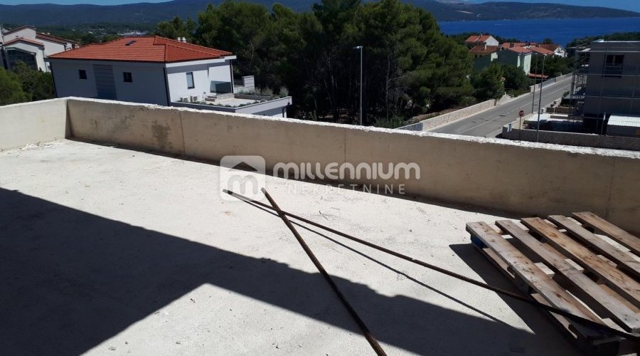 Otok Krk, Krk, novogradnja, etaža 3s+db, 88.27m2, bazen - 3