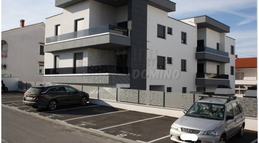 Prekrasna novogradnja u gradu Krku!! - 2