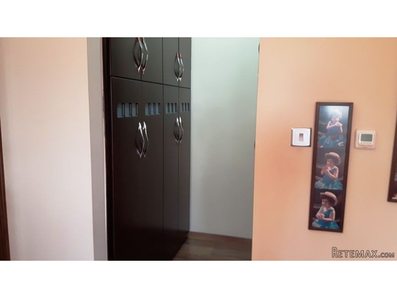 Contemporary 4 bedroom house in the.. - 2