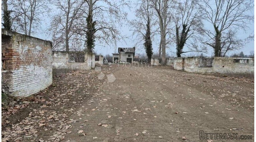 GRAĐEVINSKO ZEMLJIŠTE ZA IZGRADNJU FARME – 32.000 m²