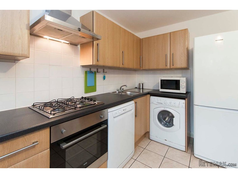 Single with double bed near Westbourne.. - 2
