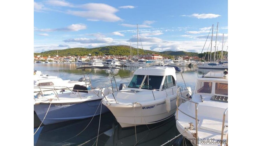 AUTENTIČNA KAMENA KUĆA TRIBUNJ- BROD NA POKLON - 2