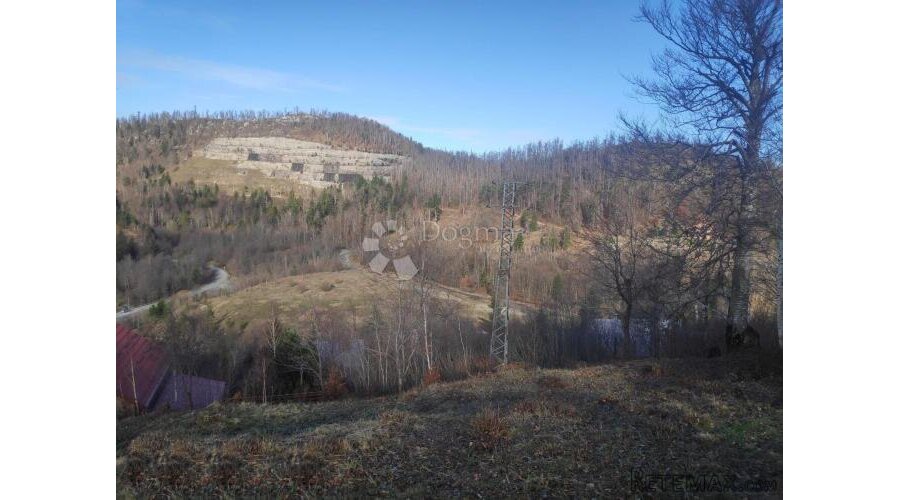 Atraktivni teren u Fužinama uz jezero Bajer - 3