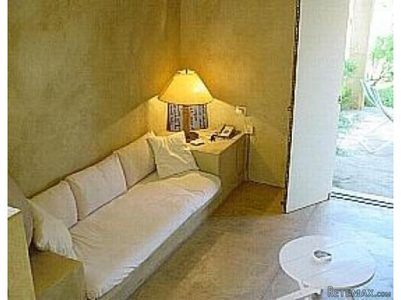 2 Bedroom House - For Rent - Punta.. - 2