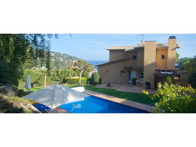 CASA AMARELLA - HUTG-016860 Detached ·.. - 2
