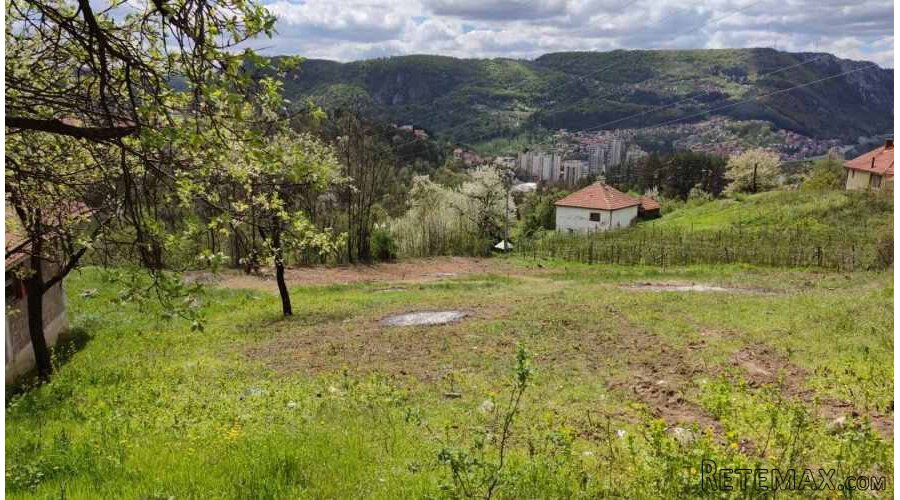 Prodajem plac Uzice - 6