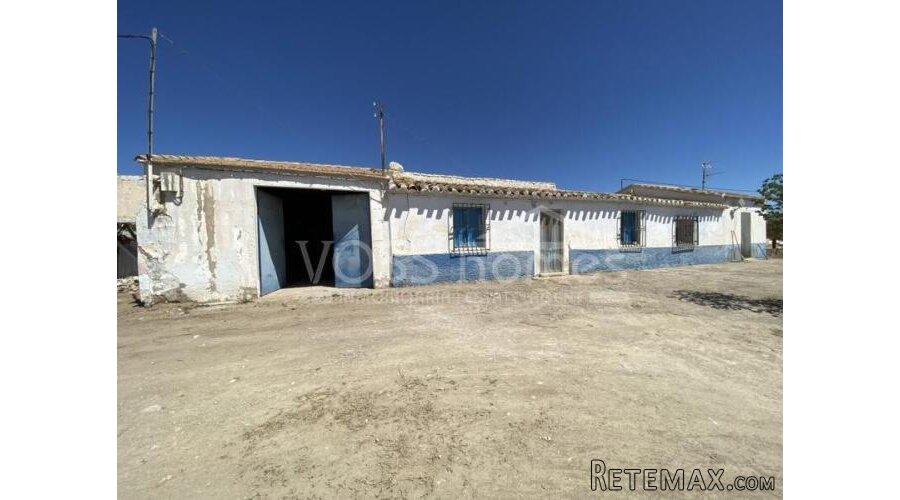 Urban building plot to be developed of just over 8000m2 for.. - 2