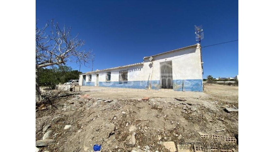 Urban building plot to be developed of just over 8000m2 for.. - 3