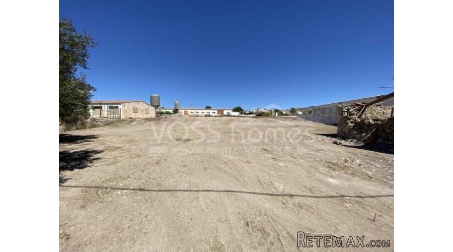 Urban building plot to be developed of just over 8000m2 for.. - 7