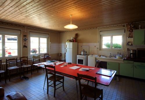 Village Charentaise With Garden And.. - 2