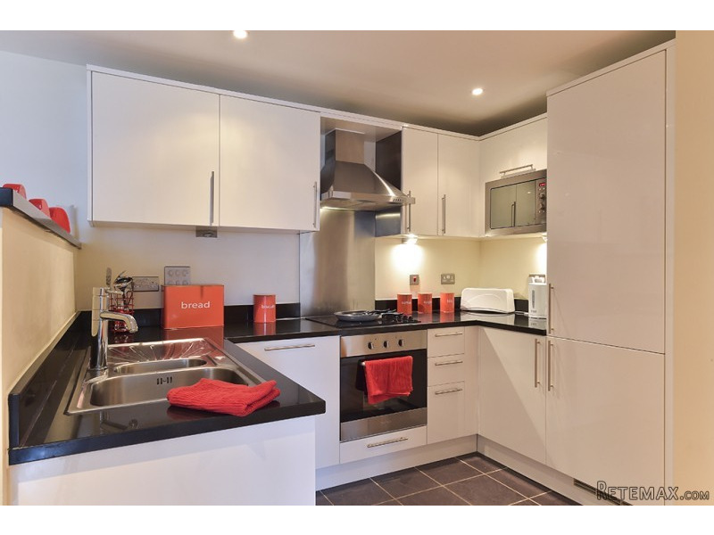 Canary Wharf, E14 9EZ [ID: 202IC] - 2
