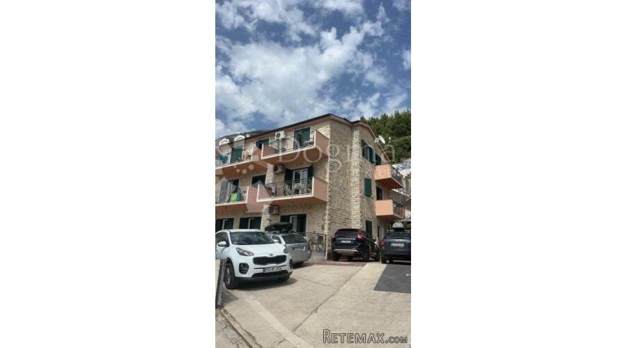 Samostojeća Villa s 9 apartmana - Nemira !!! - 3