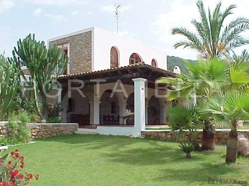fantastic finca in the near of Santa..