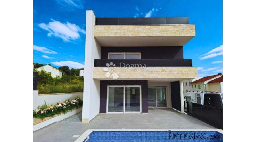 Moderan dom za odmor i investiciju – luksuzna vila s panoram - 2