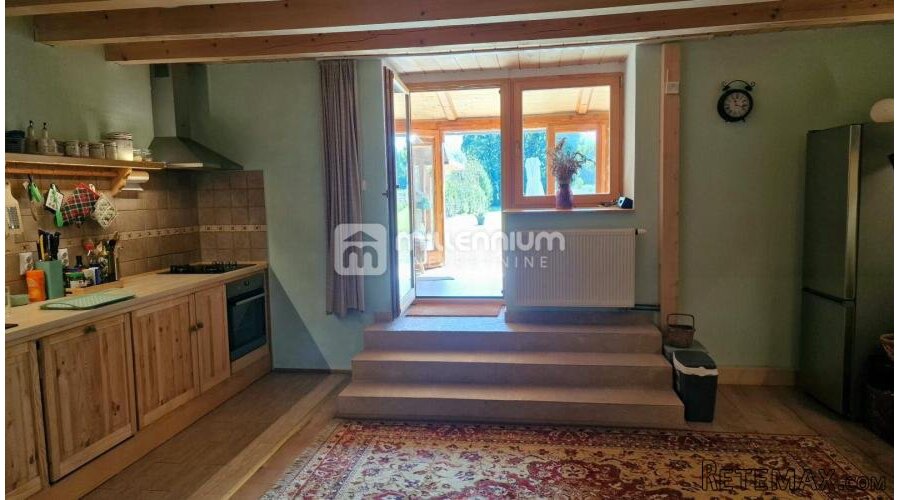 Gorski Kotar, Mrkopalj, 202m2, kuća s terasom i saunom - 4