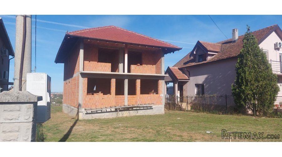Kuca u Ostruznici na 15ari placa