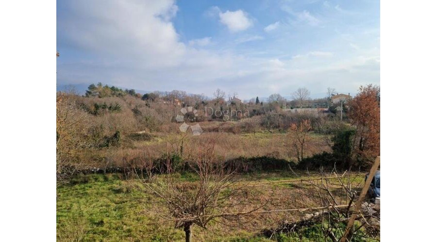 GRAĐEVINSKO ZEMLJIŠTE NADOMAK GRADA LABINA, MIRNA LOKACIJA - 2