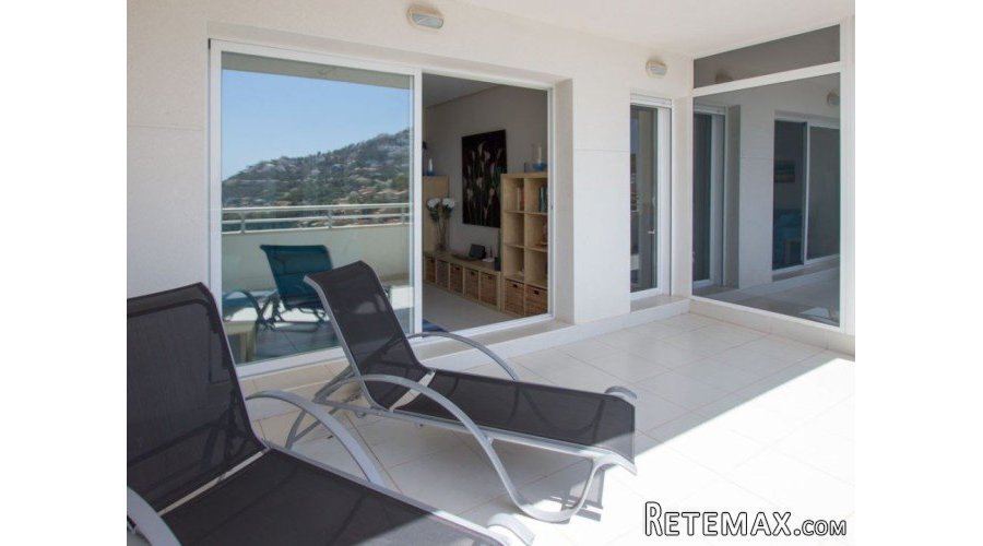 Spacious and bright apartment with two bedrooms and two.. - 4