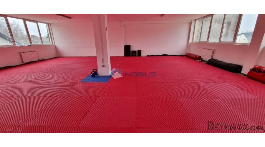 Samobor, centar, 428m2, 3 parking mjesta, 1. kat, lift - 4