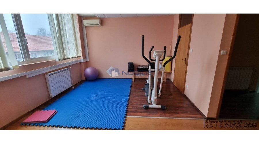 Samobor, centar, 428m2, 3 parking mjesta, 1. kat, lift - 10
