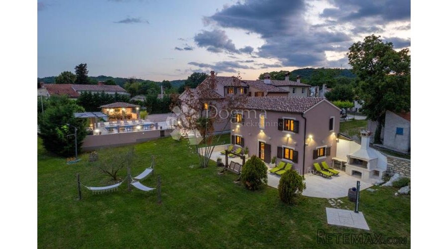 Tri kuće za odmor na 4500 m² okućnice! - 6