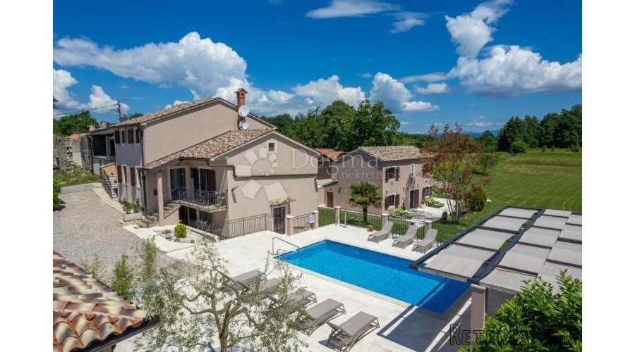 Tri kuće za odmor na 4500 m² okućnice! - 9
