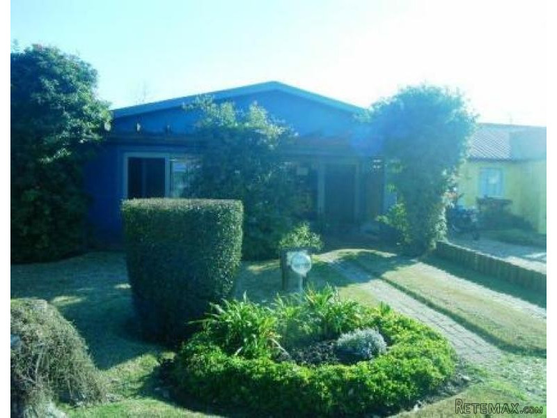 2 Bedroom House - For Rent -..