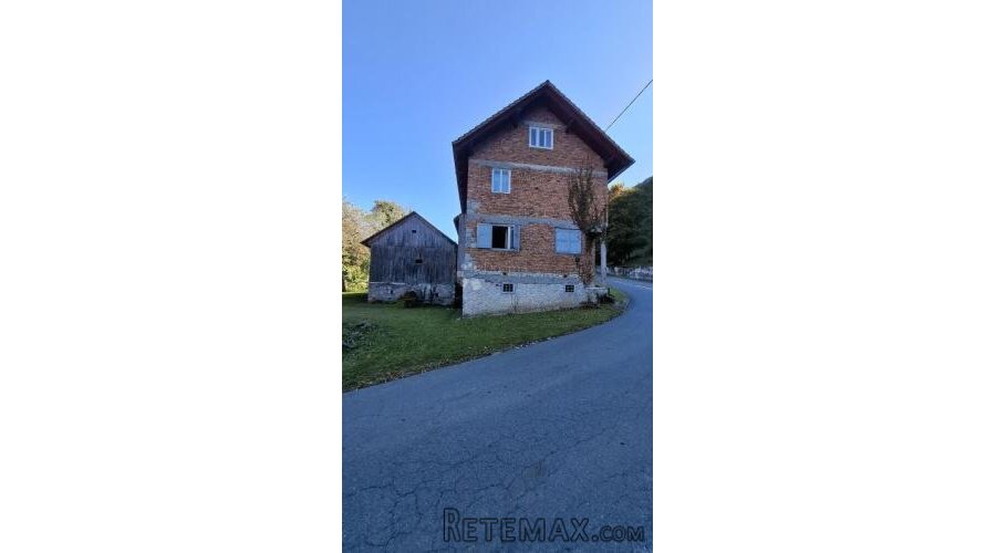 VRBOVSKO KUĆA KRAJ KUPE