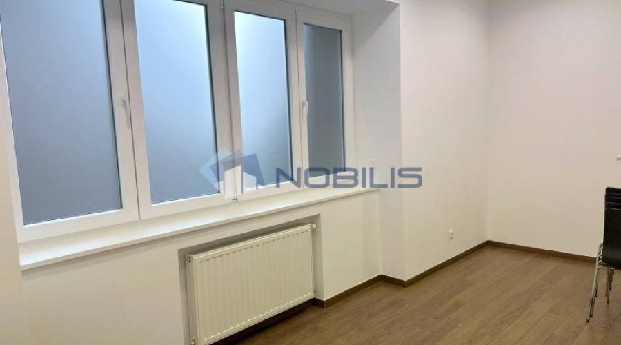 Zagreb - Centar, Posl. prostor 125 m2 - 4