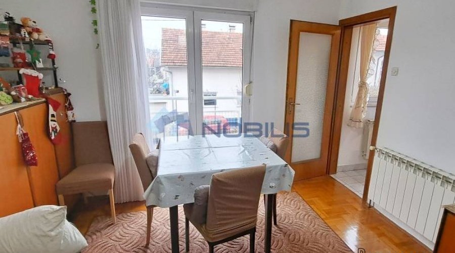 Zagreb, Vrapče, trosoban stan 61 m2 + parking mj.