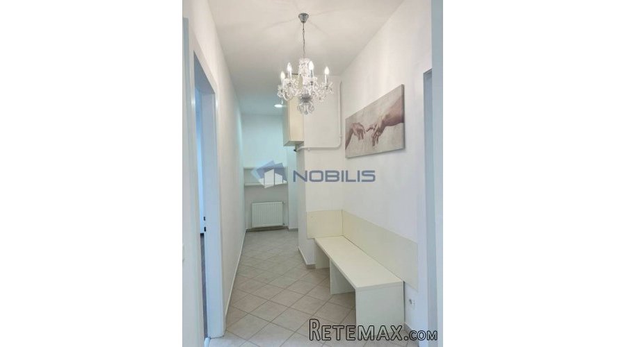 Zagreb - Centar, Posl. prostor 125 m2 - 8