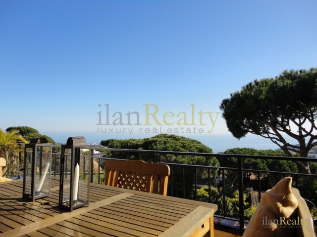 Excellent terraced house with.. - 2