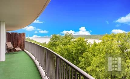 1 bedroom Apartment For Sale: 4465..