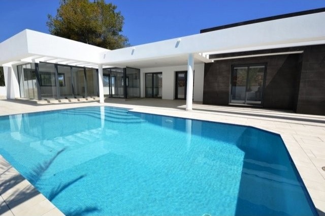Villa for sale in Javea