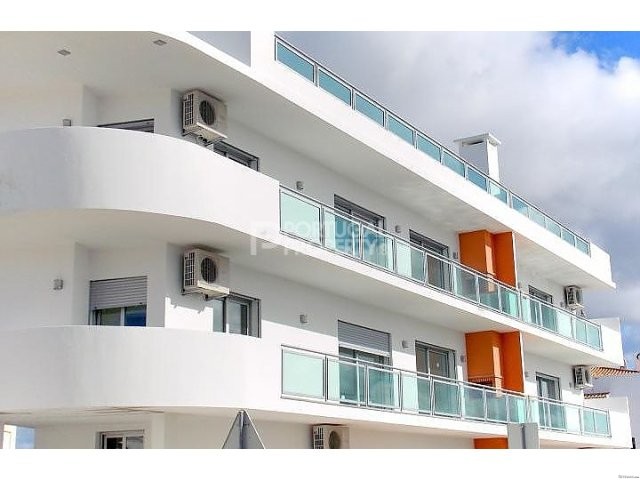 2 Bedroom Apartments with Sea view