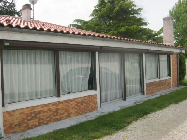 3 bedroom single storey house near Royan - 2